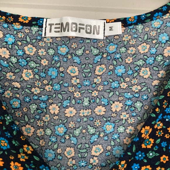 Floral Sleeveless Midi Dress - Black and Orange - Picture 10 of 10